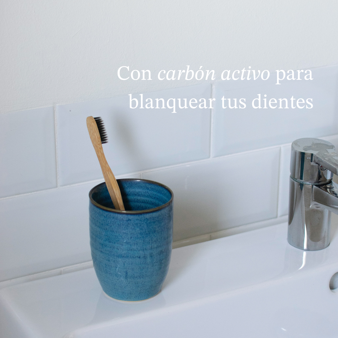 Cepillo de dientes de bambú-1